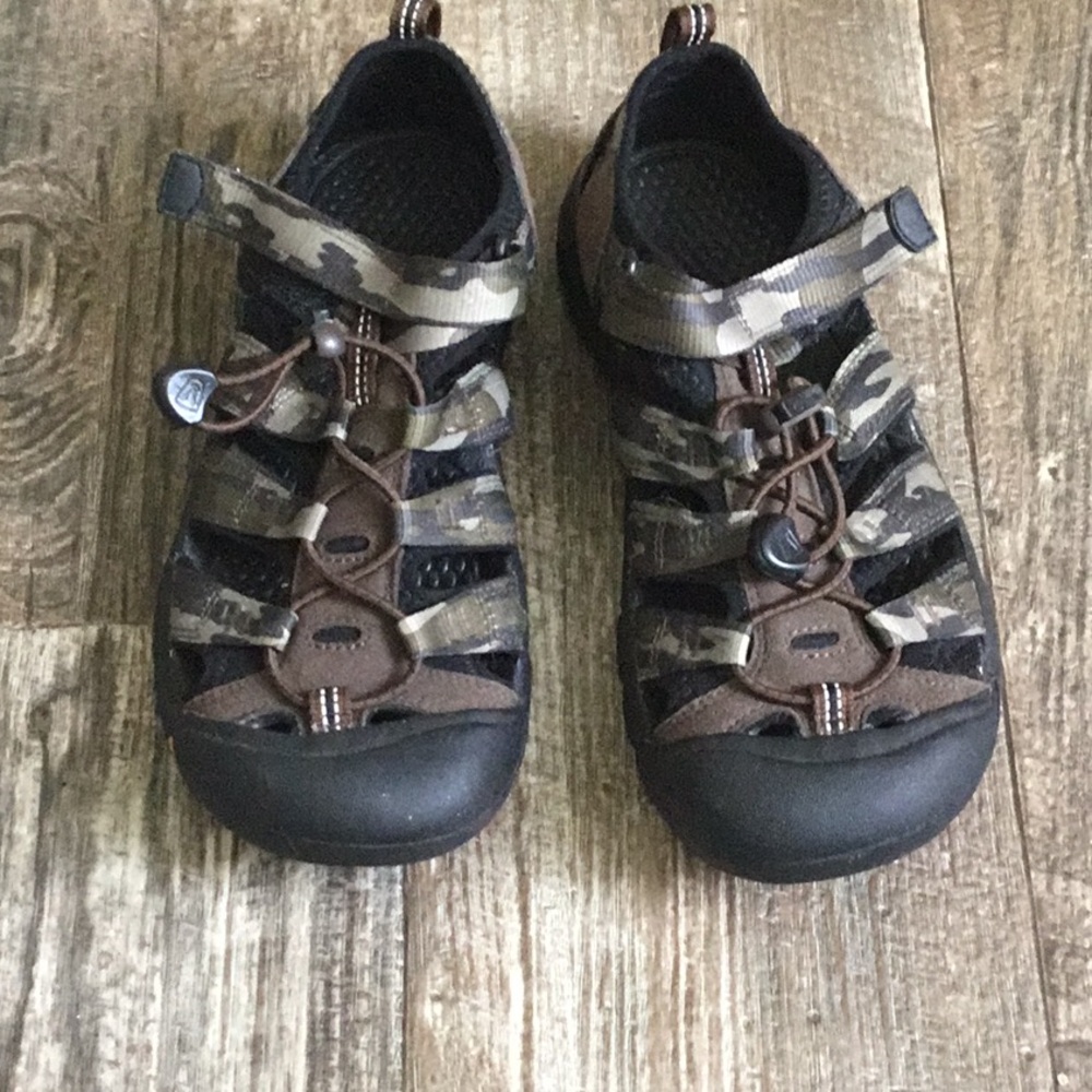 Kids Camouflage Outdoor Sandals - Brown/Green